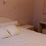 Kristoffel - Ontbijt Inbegrepen 3*