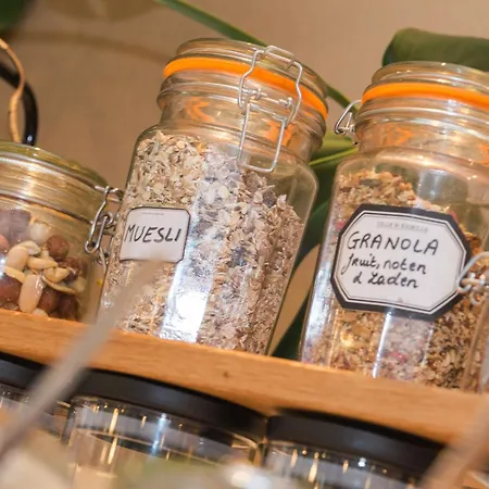 호텔 Kristoffel - Ontbijt Inbegrepen 미들케르케