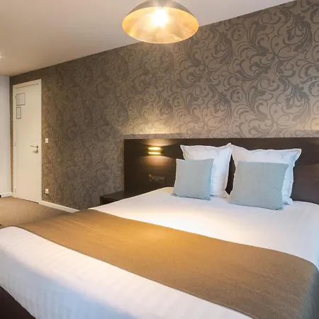 Kristoffel - Ontbijt Inbegrepen 호텔