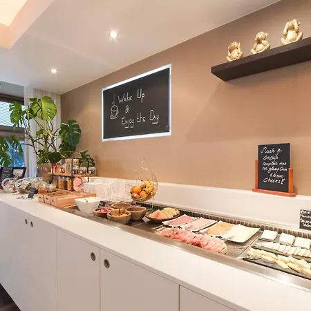 Kristoffel - Ontbijt Inbegrepen 酒店 3*