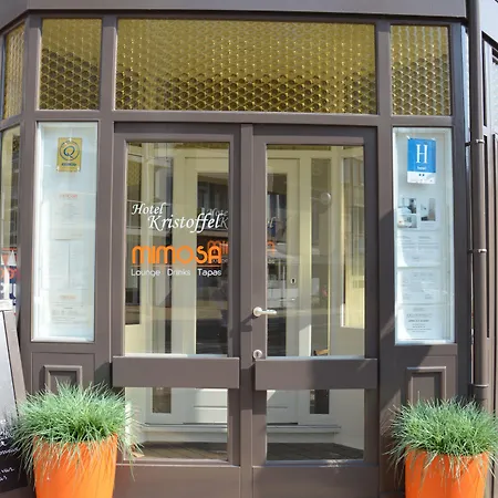 호텔 Kristoffel - Ontbijt Inbegrepen 3*