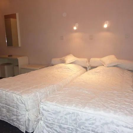 Hotel Kristoffel - Ontbijt Inbegrepen