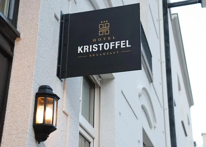 Hotel Kristoffel - Ontbijt Inbegrepen 3*