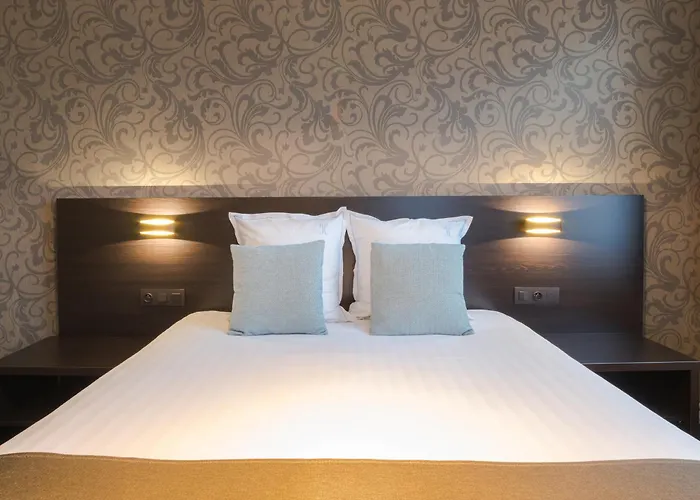 Kristoffel - Ontbijt Inbegrepen 3* Middelkerke