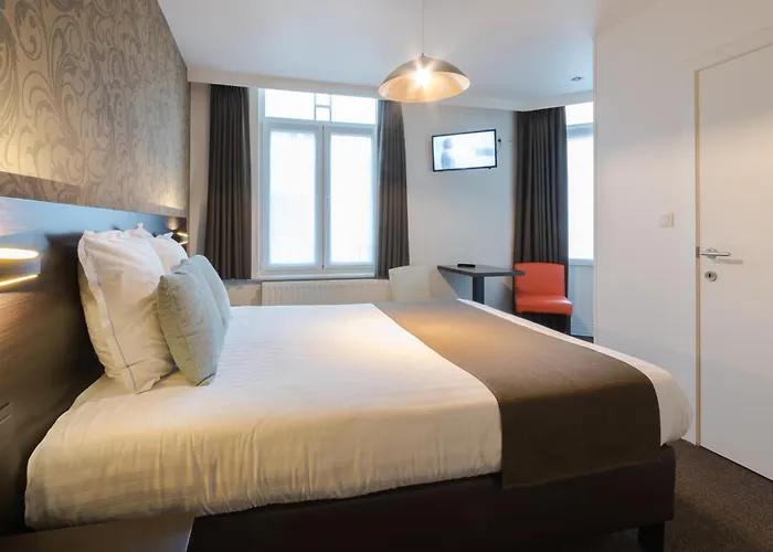 Kristoffel - Ontbijt Inbegrepen Hotel Middelkerke