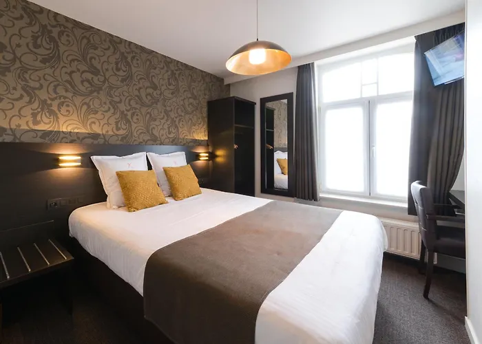 Kristoffel - Ontbijt Inbegrepen