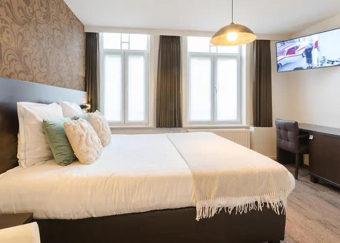 Kristoffel - Ontbijt Inbegrepen Hotel