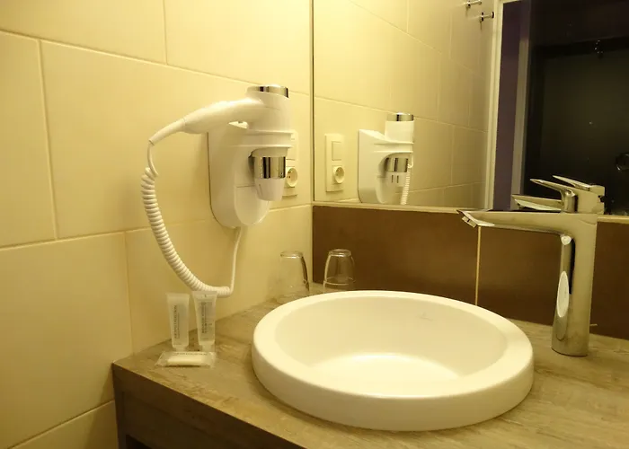 Kristoffel - Ontbijt Inbegrepen 3* Middelkerke