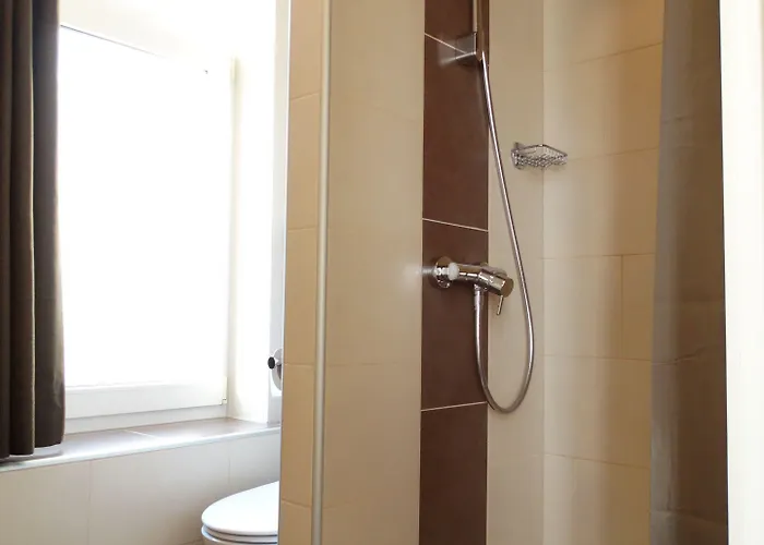 Kristoffel - Ontbijt Inbegrepen Hotel