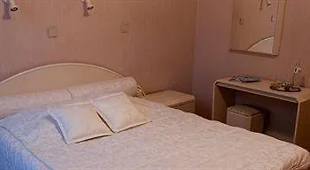 Kristoffel - Ontbijt Inbegrepen 3*