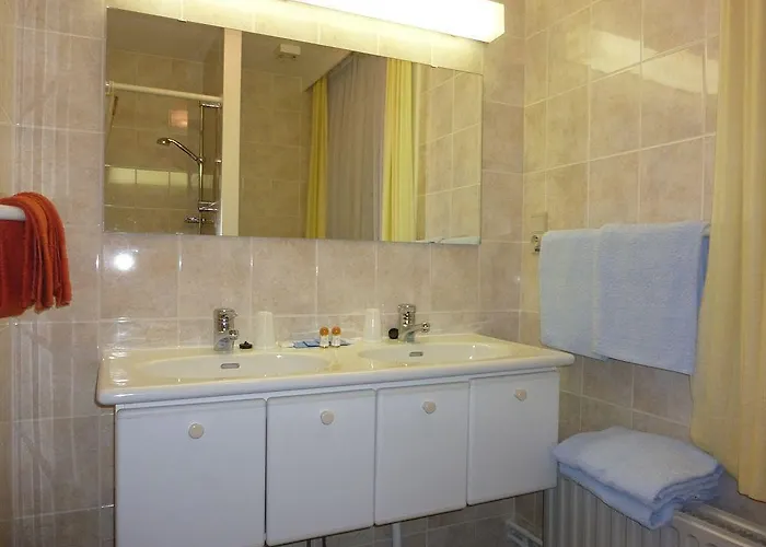 Kristoffel - Ontbijt Inbegrepen